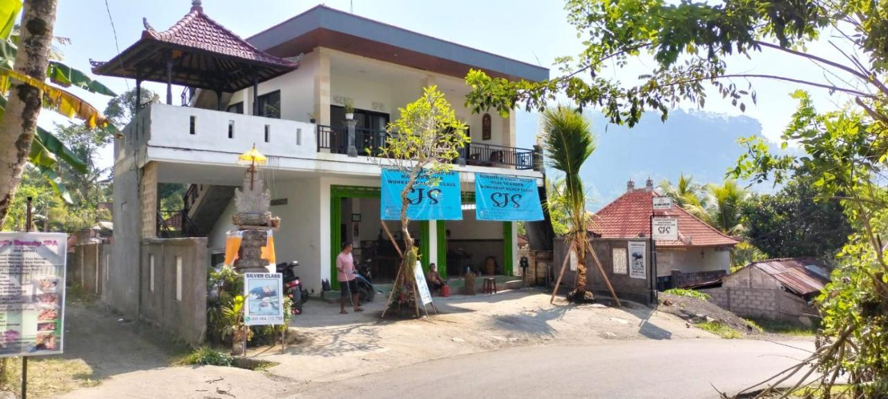 Giri Swari Homestay Sidemen  Extérieur photo