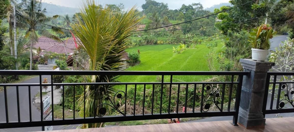Giri Swari Homestay Sidemen  Extérieur photo