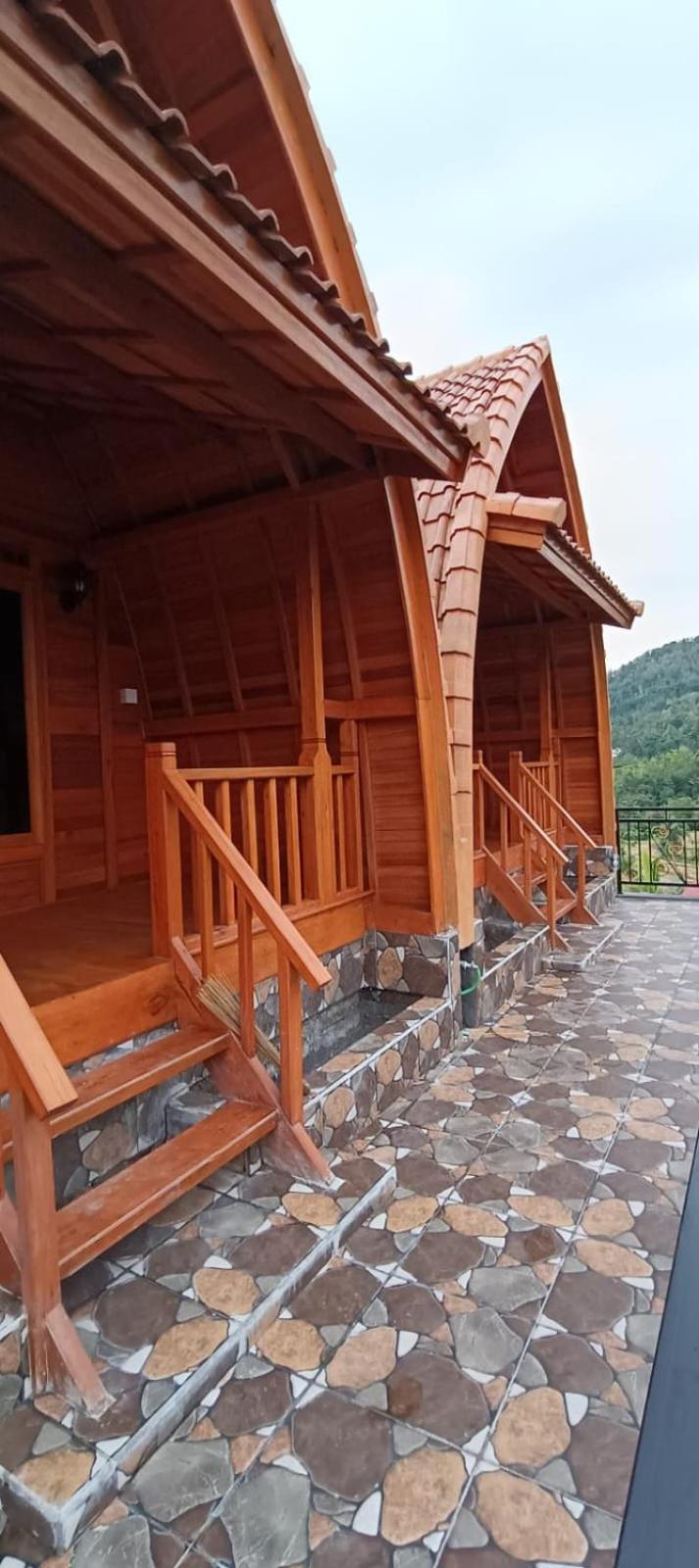 Giri Swari Homestay Sidemen  Extérieur photo